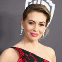 Alyssa Milano Net Worth| Wiki: Know her earnings, movies, tv shows, albums, husband, age