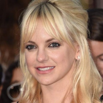 Anna Faris Net Worth,Earnings, career, income source, property, personal life, relationship