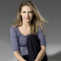 Anna Torv Net Worth|Wiki: Know her earnings, movies, tv shows, husband, twitter