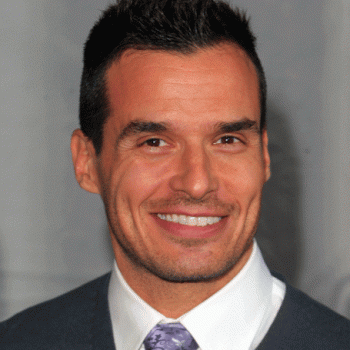 Let's Know Antonio Sabato Jr Net Worth and his earnings, career, earlylife,relationships
