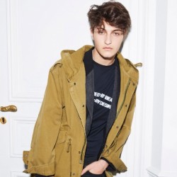 Anwar Hadid Net Worth 2018-Know about Anwar Hadid's net worth,earning,modelling career,relationship