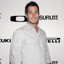 Brian Hallisay Net Worth,Wiki, Earnings, Property, Relationship