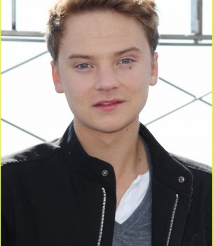 Conor Maynard Net Worth and Let's know his income source, career, early life, social profile