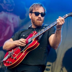 Dan Auerbach Net Worth|Wiki: A guitarist, his earnings, music career, songs, family