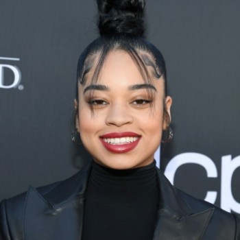 Ella Mai Net Worth|Wiki: Know her earnings, singing career, songs, albums, tour