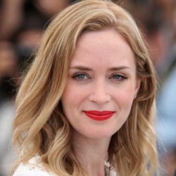 Emily Blunt Net Worth-Know her movies,husband John Krasinski ,age, height career