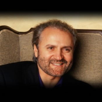 Gianni Versace Net Worth|WIki|A Fashion designer, Versace, Net worth, Assets, Career, Family, Death