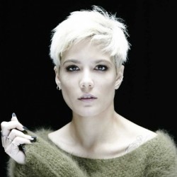 Halsey Net Worth: know her earnings,career,songs,albums,YouTube, website, parents, relationship