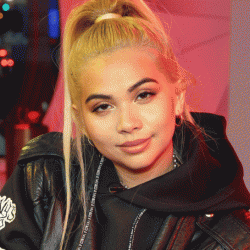 Hayley Kiyoko Net Worth|Wiki: A singer and actress, her earnings, songs, albums, tv shows, age