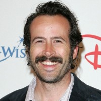 Jason Lee Net Worth|Wiki: Know his earnings, movies, tv shows, skateboarding, wife, kids