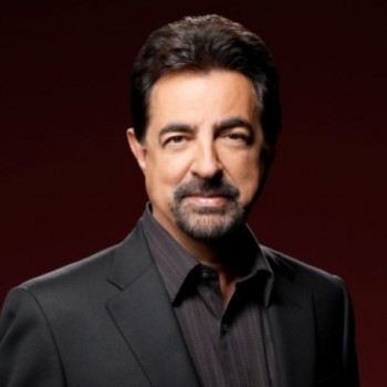 Joe Mantegna Net Worth|Wiki: Know earnings, Career, Movies, TV shows, Awards, Age, Wife, Children