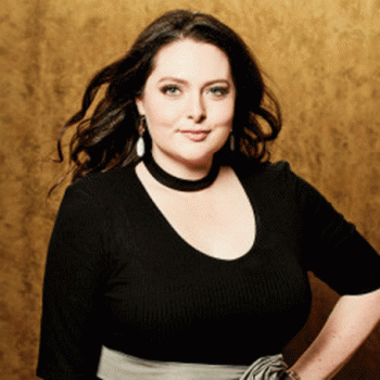 Lauren Ash Net Worth:Facts about her incomes, career, early life, movies