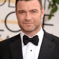 Liev Schreiber Net Worth|Wiki: Know his earnings, Career, Movies, TV shows, Awards, Age, Wife, Kids