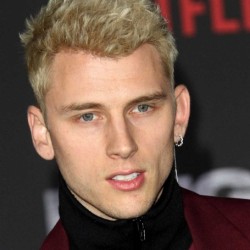 Machine Gun Kelly Net Worth: know his earnings, songs,albums,movies,girlfriend, daughter, wife