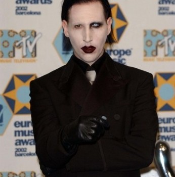 Marilyn Manson Net Worth|Wiki: Know his earnings, Career, Awards, Songs, Albums, Movies, Age, Wife