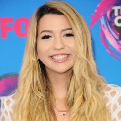 Mia Stammer Net Worth: Youtuber Earnings, career, boyfriend, channels