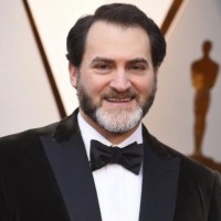 Michael Stuhlbarg Net Worth|Wiki|Know about his Career, Networth, Movies, Awards, Age, Wife, Family