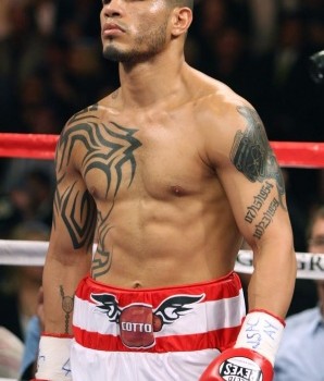 Miguel Cotto Net Worth|Wiki: A American-Puerto Rican Boxer, Know his Earnings, Career, Stats, Family