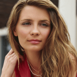 Mischa Barton Net Worth, Wiki-Find Out About the Career, Childhood, Relationship, Assets of him.