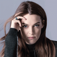 Riley Keough Net Worth | Wiki,Bio: Know her earnings, movies, husband, instagram, age