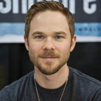 Shawn Ashmore Net Worth|Wiki: Know his earnings, movies, tvshows, wife, twin brother
