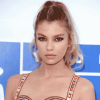 Stella Maxwell Net Worth,Wiki,Career,Personal Life, Rumours and Controversies