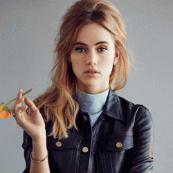 Suki Waterhouse Net Worth,wiki,bio,house,dress,height,career