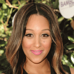 Tamera Mowry Net Worth and know her earning source, career, awards, family