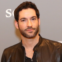 Tom Ellis Net Worth | Wiki,Bio: Know his earnings, movies, tvShows, age, height, children