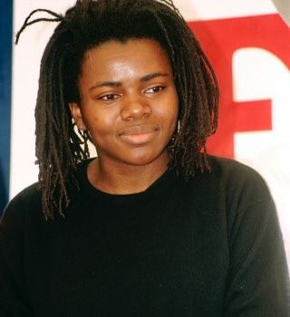 Tracy Chapman Net Worth|Wiki: Know her earnings, Career, Musics, Albums, Awards, Age, Personal Life