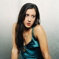 Vanessa Carlton Net Worth|Wiki: Know her earnings, Career, Songs, Albums, Awards, Husband, Children