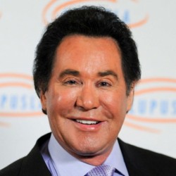 Wayne Newton Net Worth|Wiki: Know his earnings, songs, albums, wife, daughter, career